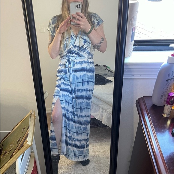 Veronica M Maxi Dress - Picture 6 of 6